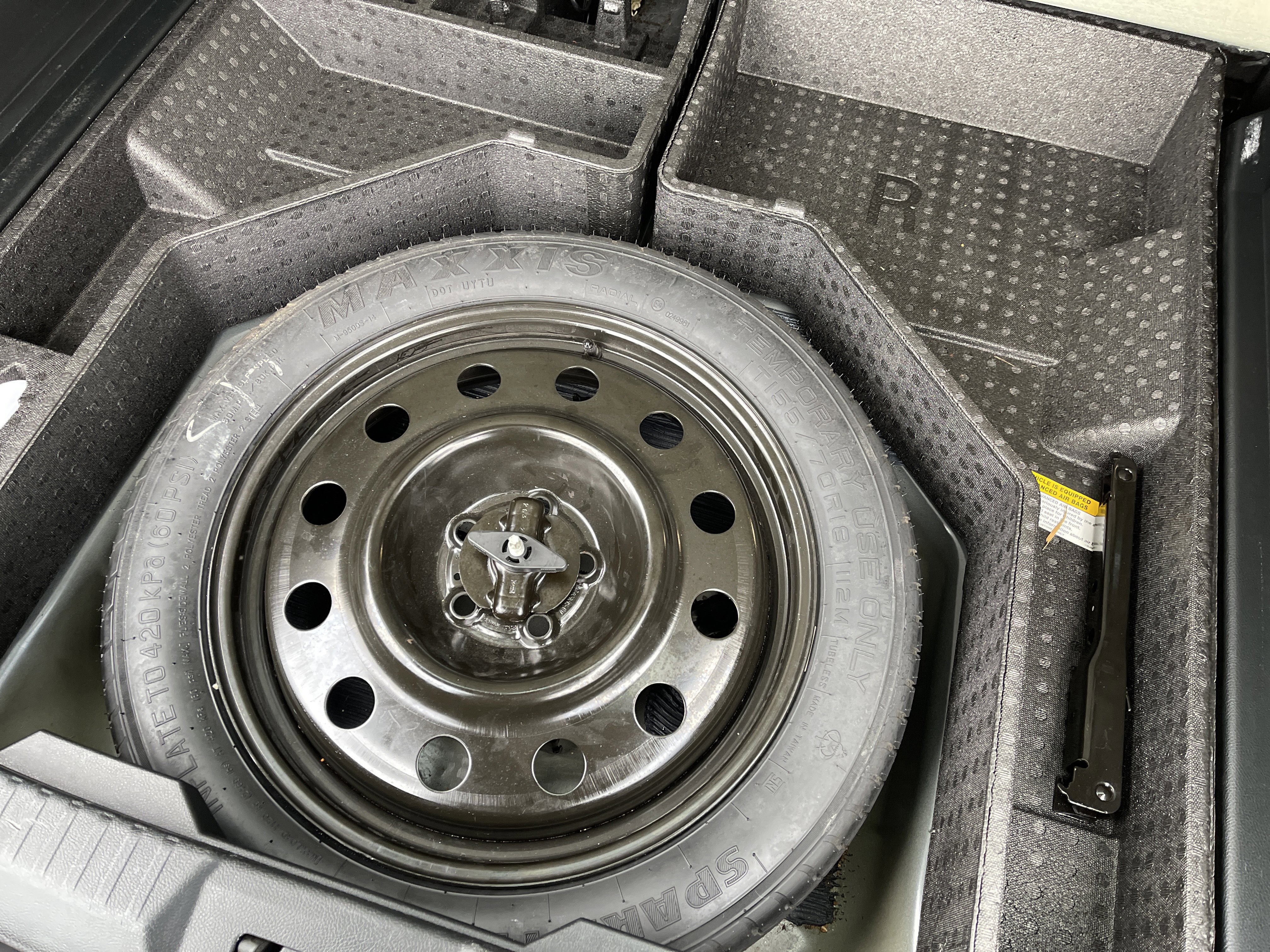 Used 2022 Ford Edge SEL image 42