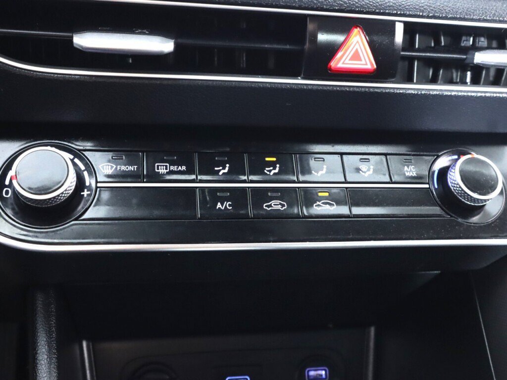 Used 2021 Hyundai Sonata SE FWD image 22