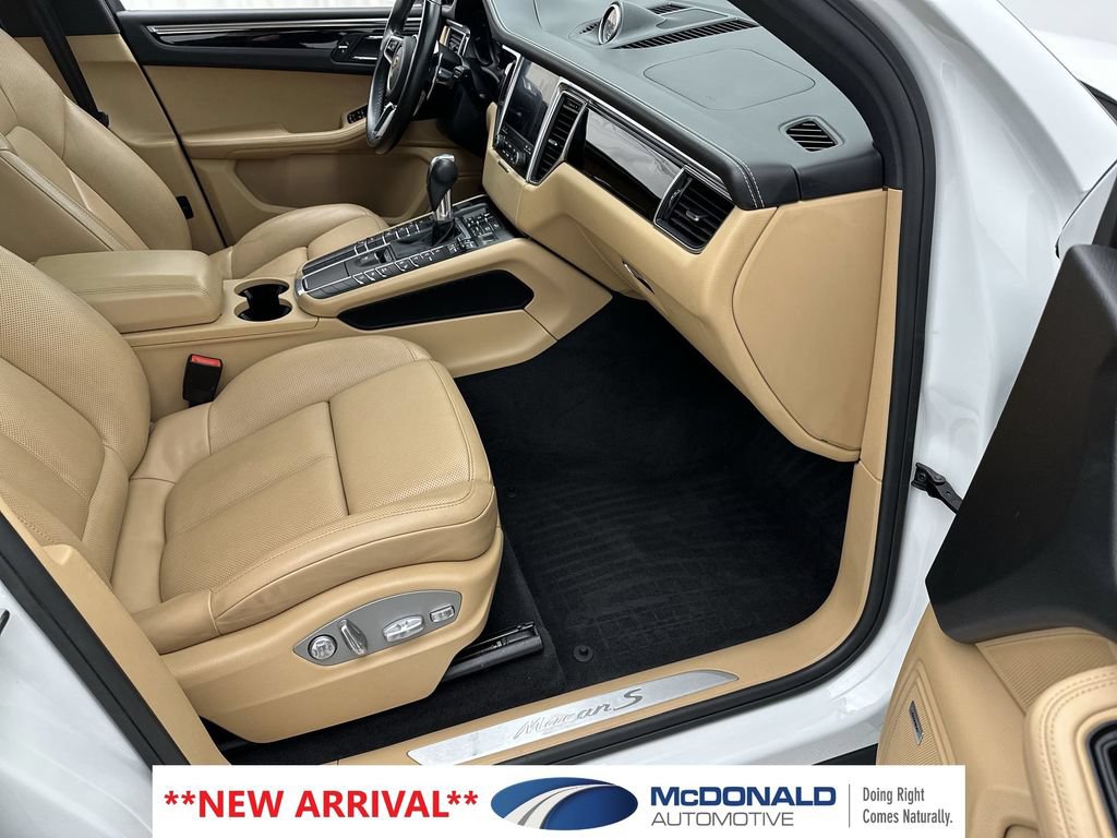 Used 2017 Porsche Macan S AWD/4WD image 25