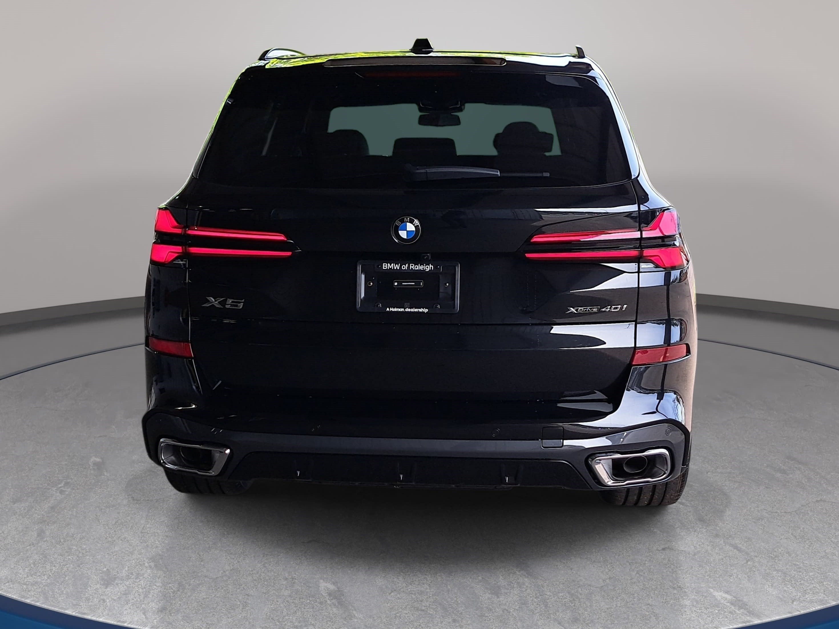 New 2026 BMW X5 xDrive40i w/ M Sport Package AWD/4WD image 6