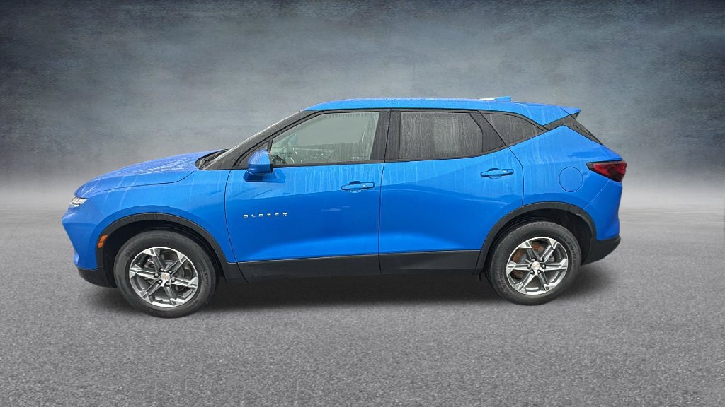 Used 2025 Chevrolet Blazer LT AWD/4WD image 5