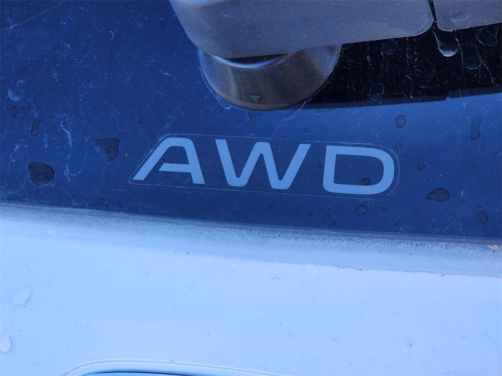 Used 2025 Honda HR-V EX-L image 10