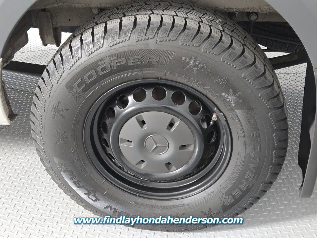 Used 2020 Mercedes-Benz Sprinter 144 Cargo image 10