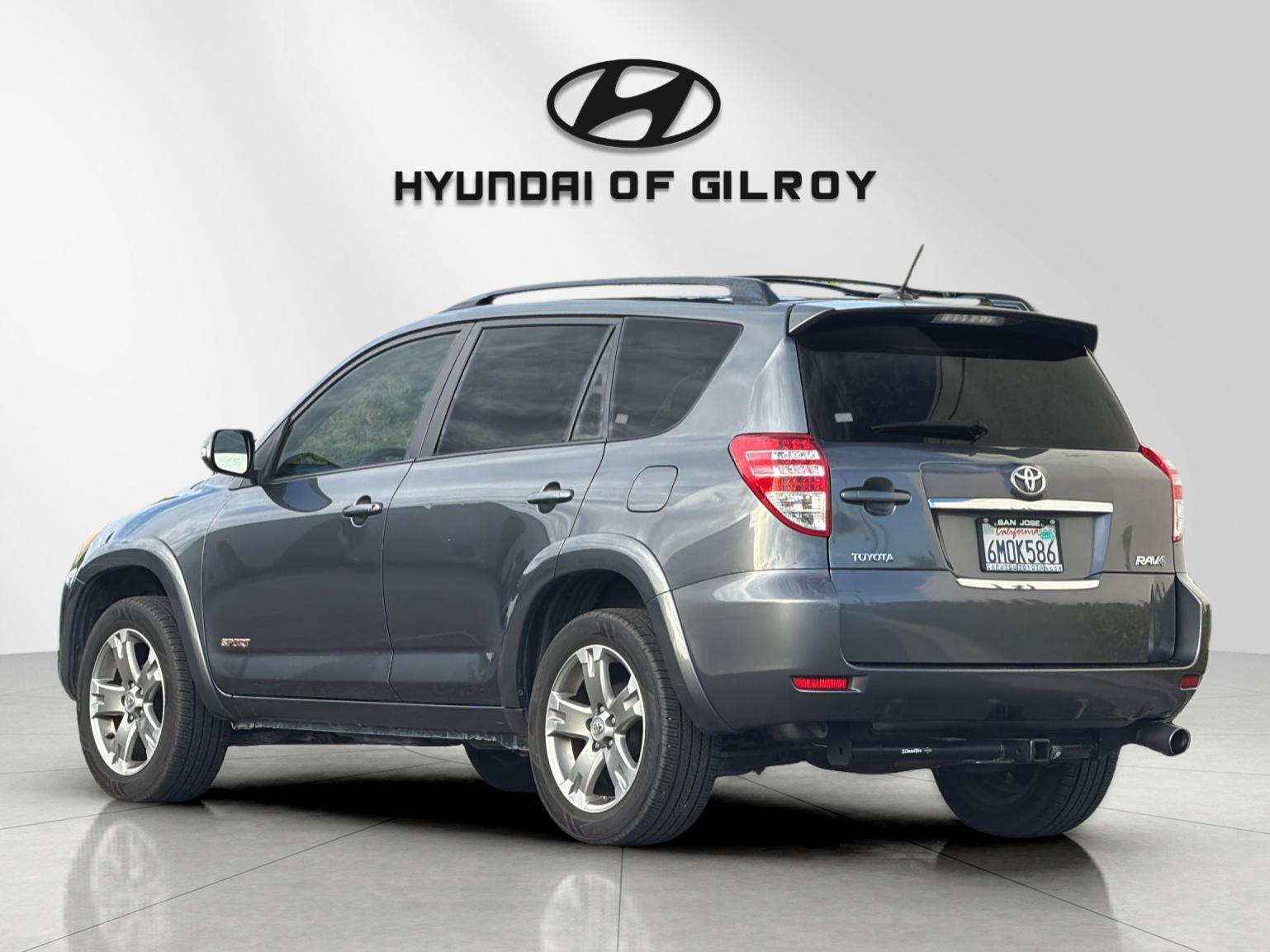 Used 2010 Toyota RAV4 Sport FWD image 3