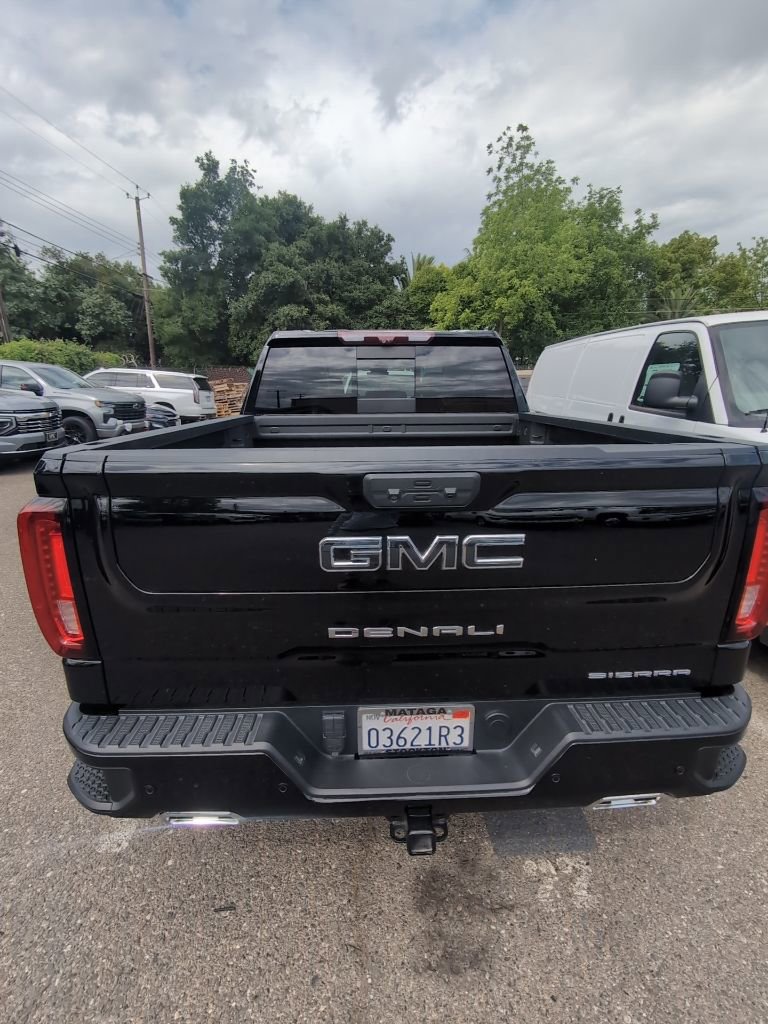 Used 2023 GMC Sierra 1500 Denali Ultimate image 5