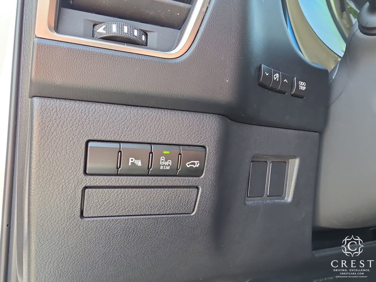 Used 2017 Lexus NX 200t FWD image 11