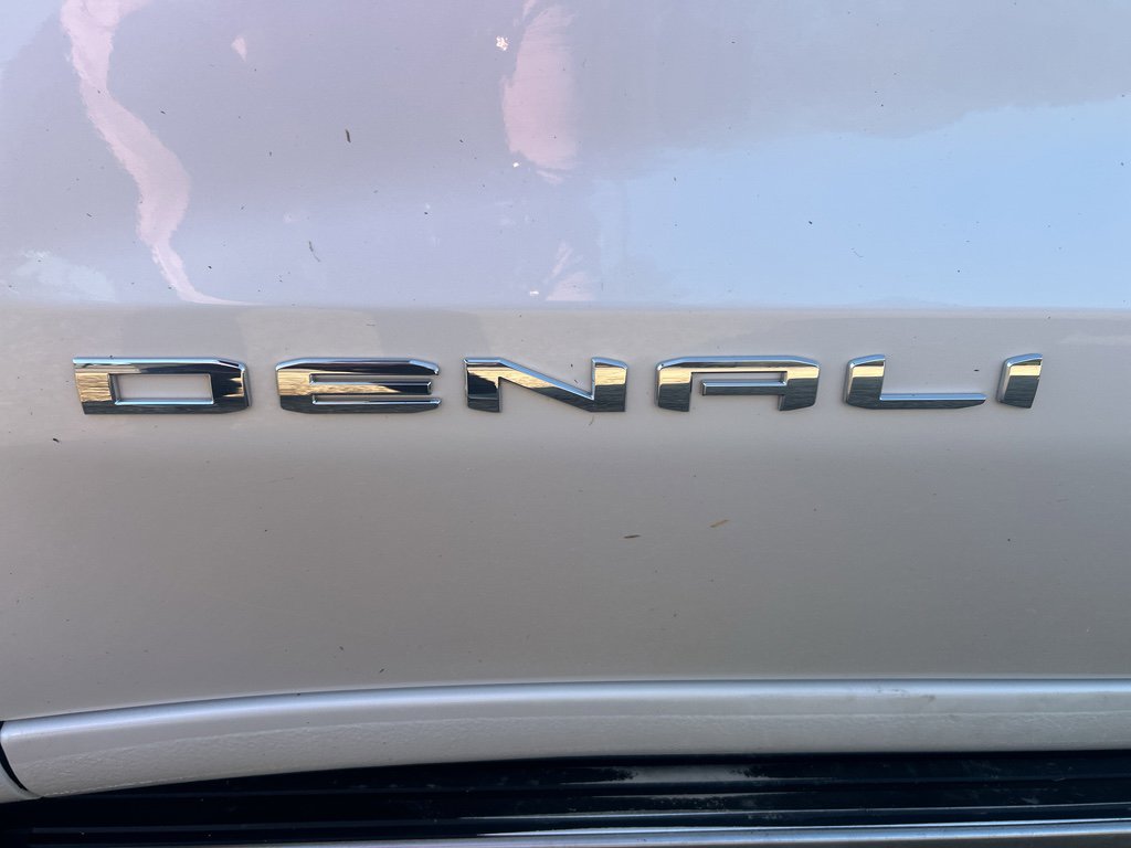 Used 2022 GMC Sierra 1500 Denali w/ Denali Reserve Package image 6