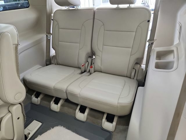 Used 2021 GMC Acadia Denali w/ Denali Technology Package FWD image 23