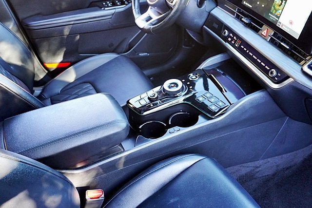 Used 2025 Kia Sportage X-Line Prestige image 13