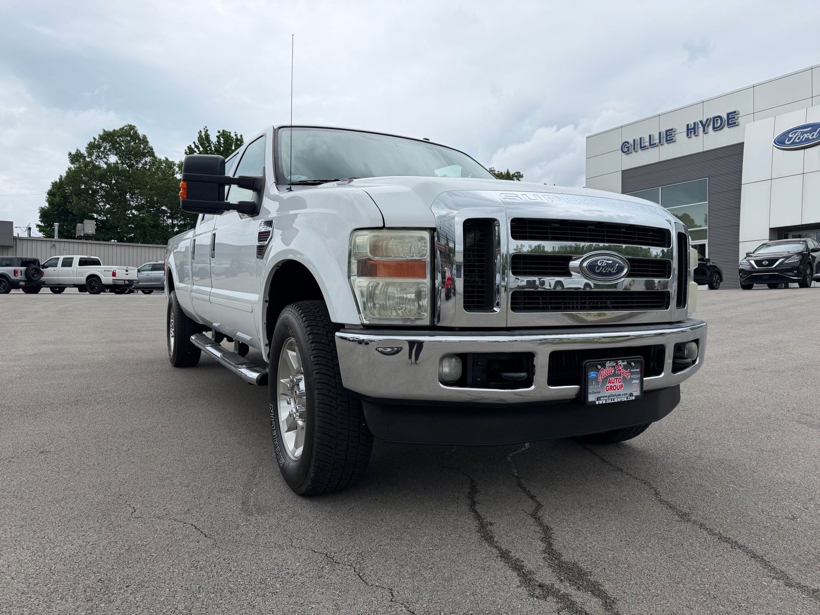Used 2008 Ford F350 FX4 AWD/4WD image 3