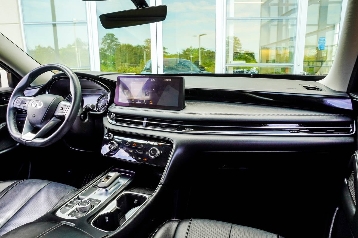 Certified 2024 INFINITI QX60 Pure image 18