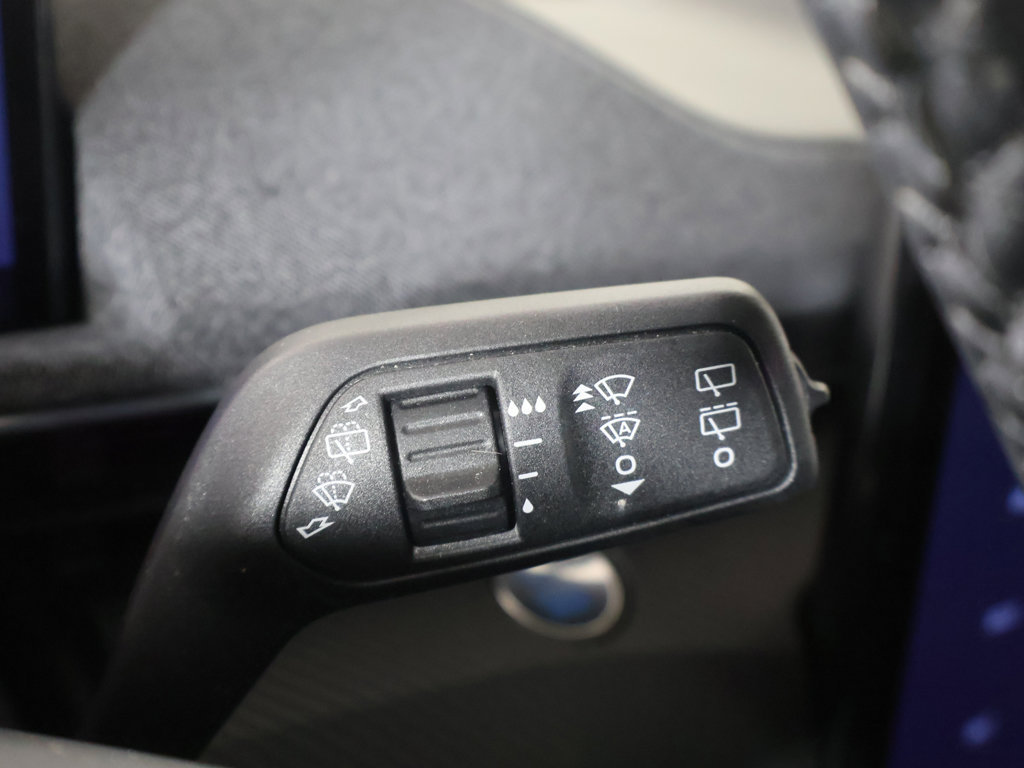 Used 2023 Ford Mustang Mach-E Premium AWD/4WD image 46