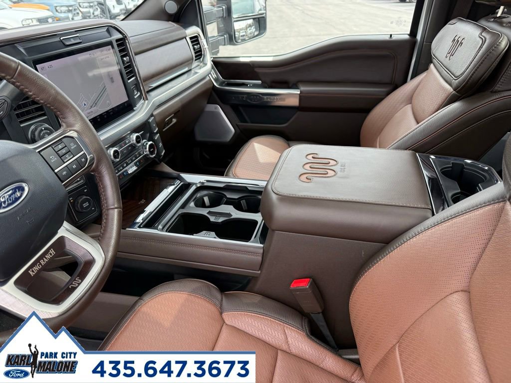 Used 2025 Ford F350 King Ranch AWD/4WD image 27