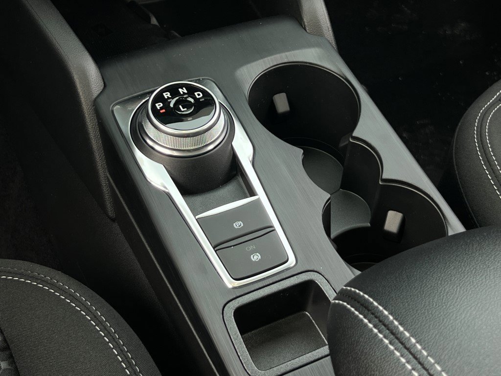 New 2026 Ford Escape Active w/ Active Premium Tech Pack AWD/4WD image 17