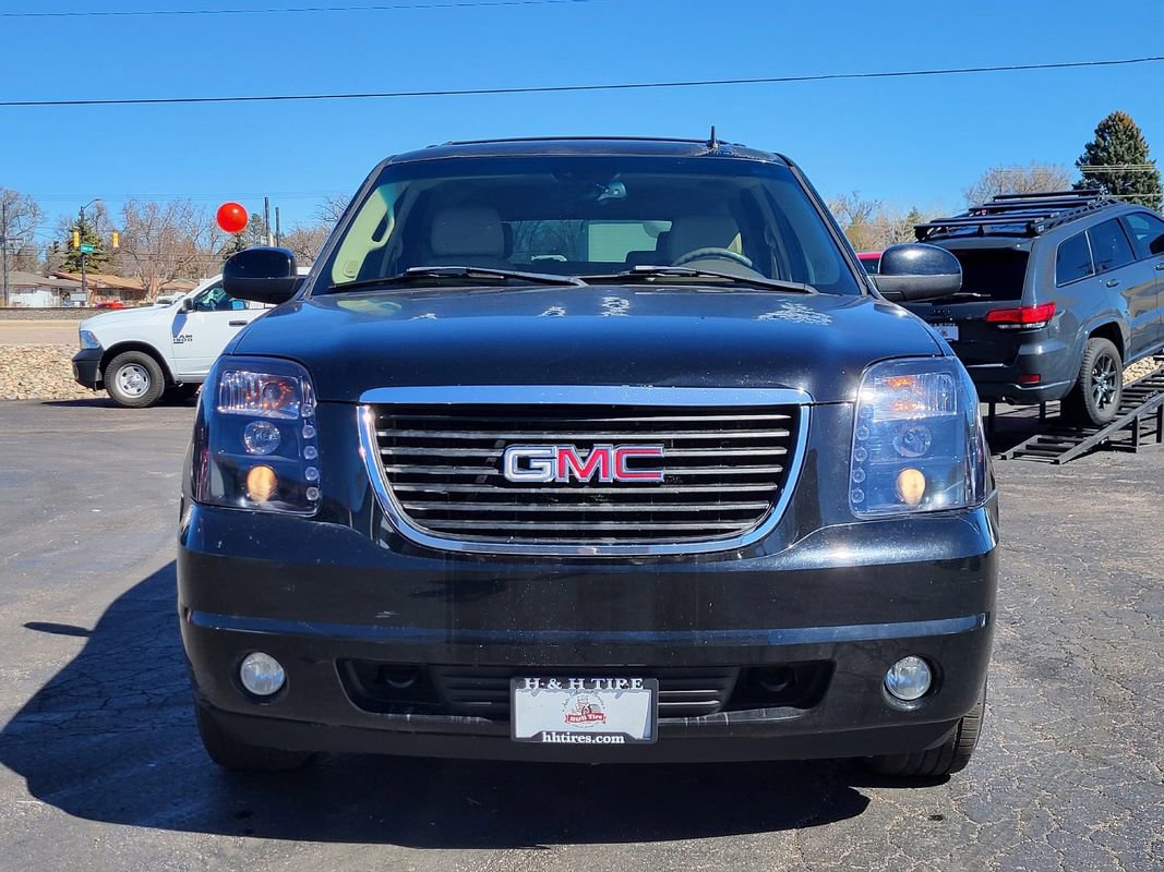 Used 2007 GMC Yukon SLT w/ SLT Preferred Equipment Group image 12
