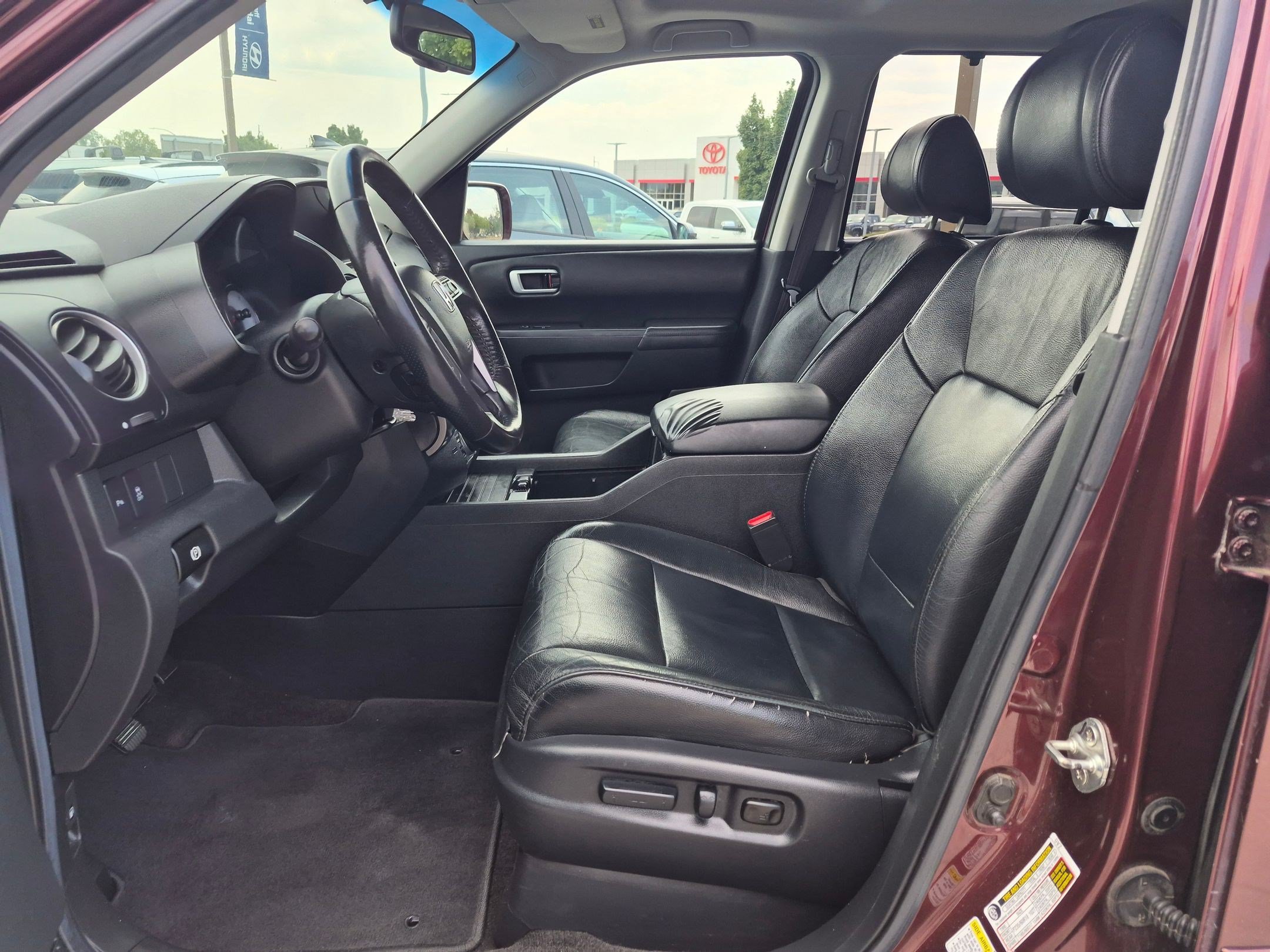Used 2012 Honda Pilot Touring image 17