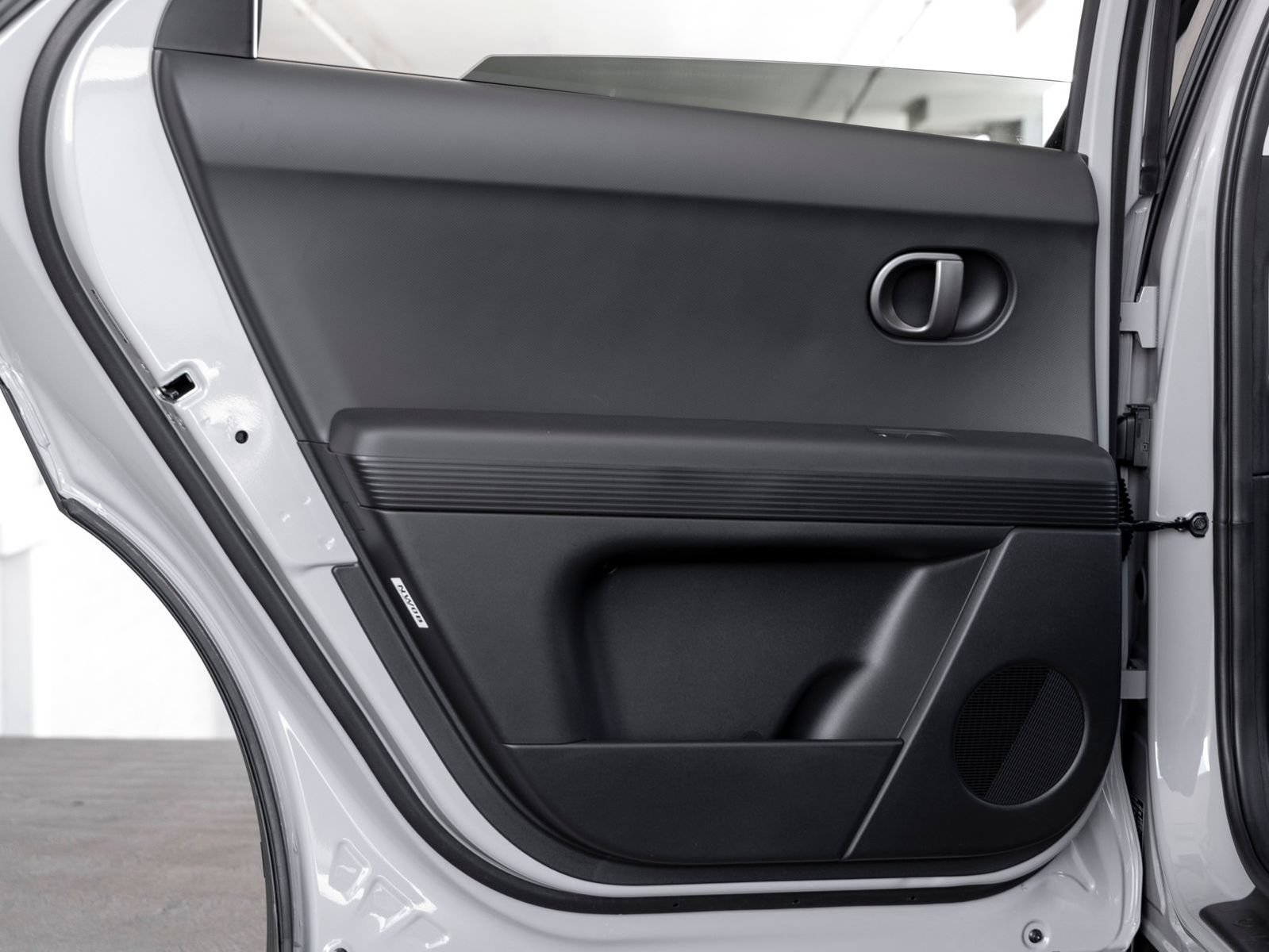 New 2027 Hyundai Ioniq 5 SEL RWD image 18