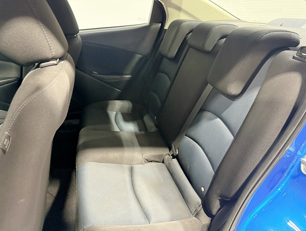 Used 2020 Toyota Yaris LE image 25