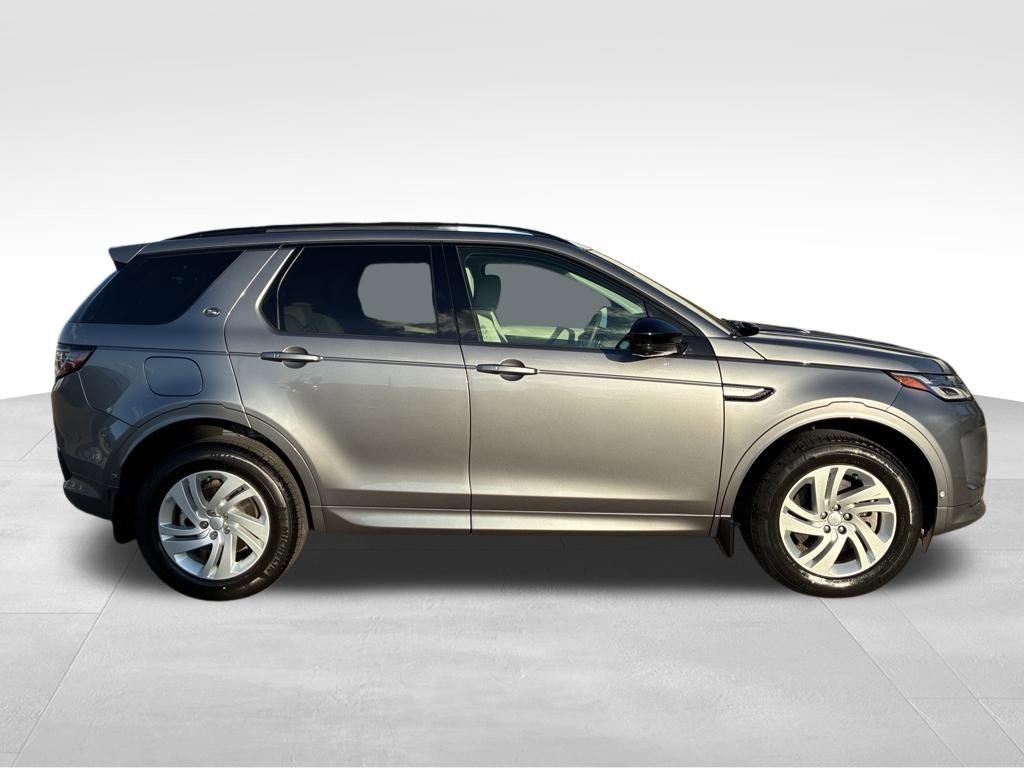 Used 2024 Land Rover Discovery Sport S image 6