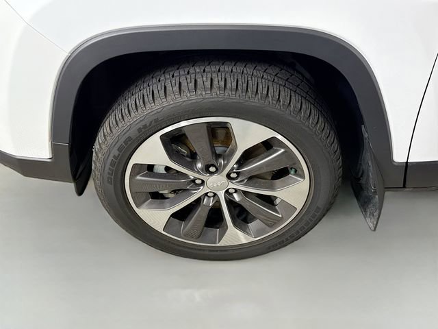 Used 2022 Jeep Cherokee Limited w/ Elite Package image 30