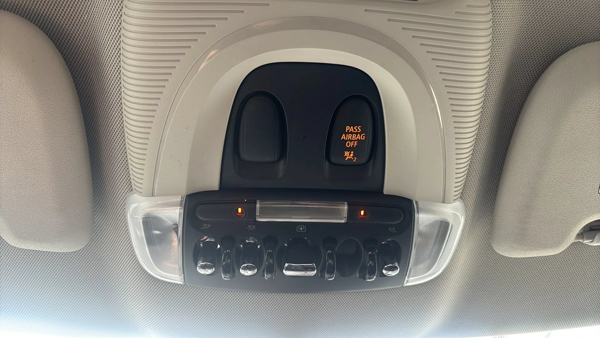 Used 2017 MINI Cooper Countryman FWD image 27