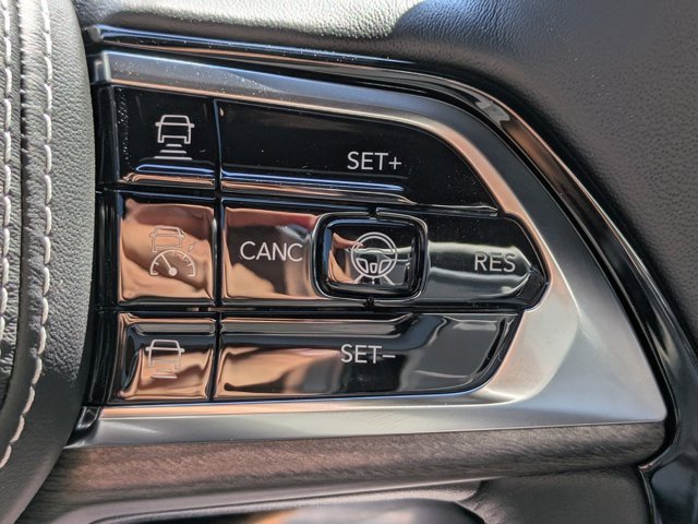 New 2025 Jeep Grand Cherokee L Overland w/ Advanced Protech Group III image 23