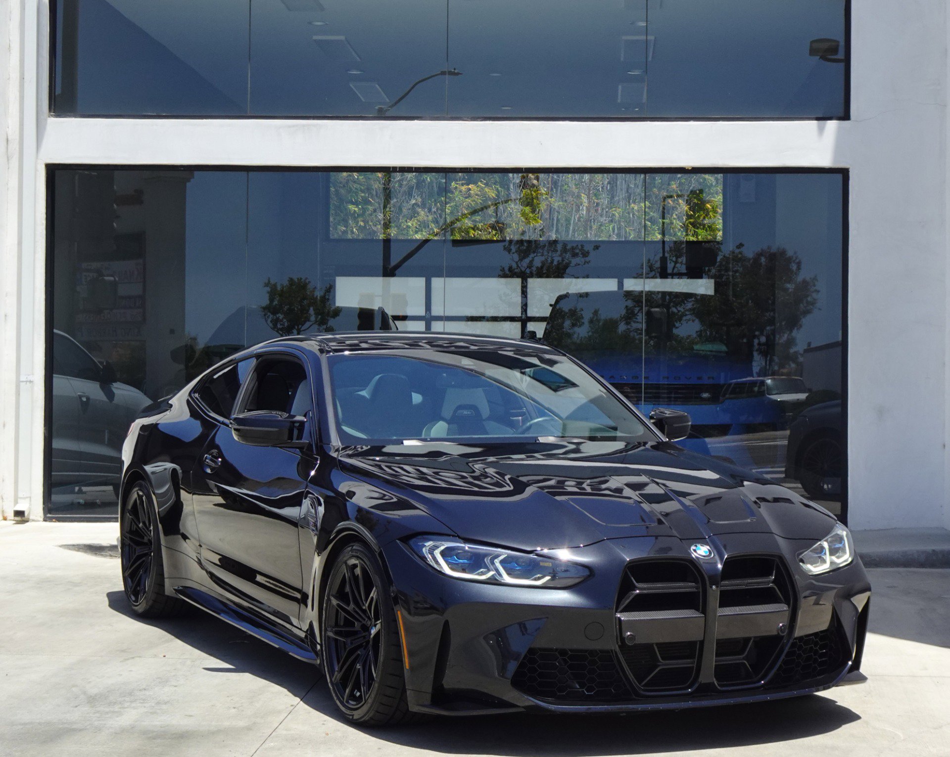 Used 2021 BMW M4 Competition w/ Executive Package RWD image 9