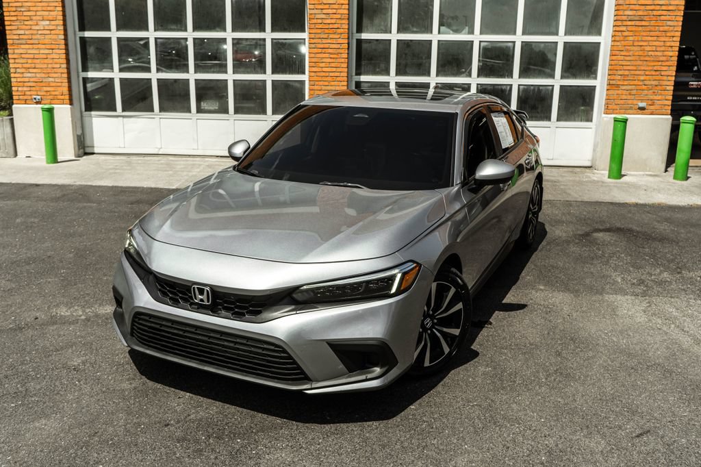 Used 2024 Honda Civic EX-L image 2