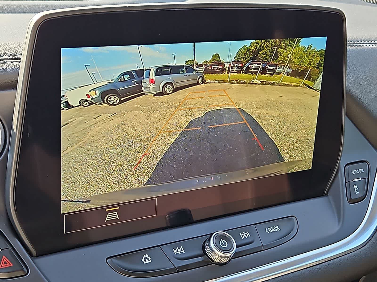 Used 2025 Chevrolet Blazer LT FWD image 20