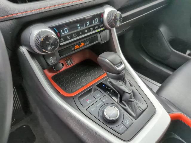 Used 2024 Toyota RAV4 Adventure AWD/4WD image 19