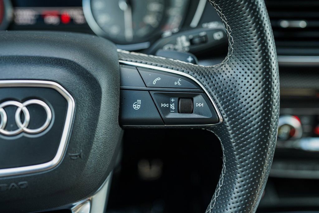 Used 2023 Audi SQ5 Premium w/ Convenience Package image 29