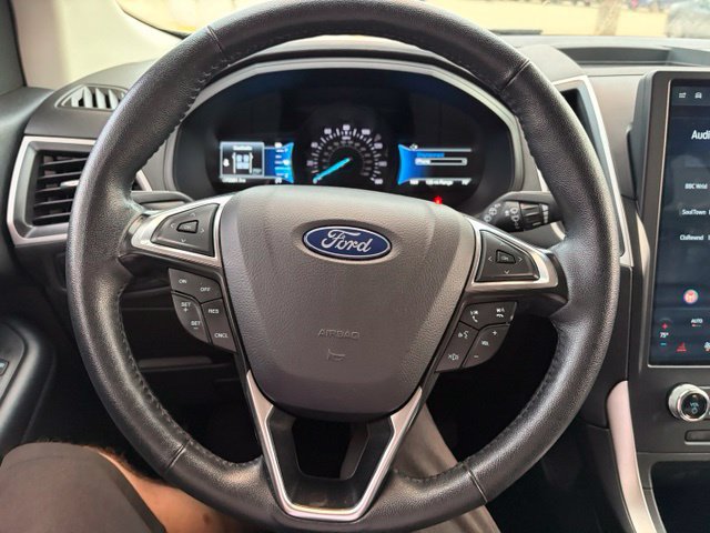Used 2024 Ford Edge SEL AWD/4WD image 8