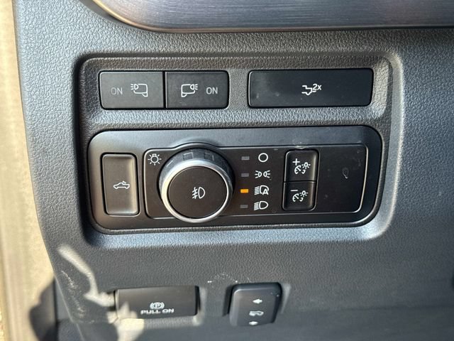 Used 2023 Ford F250 Lariat w/ Lariat Ultimate Package AWD/4WD image 30