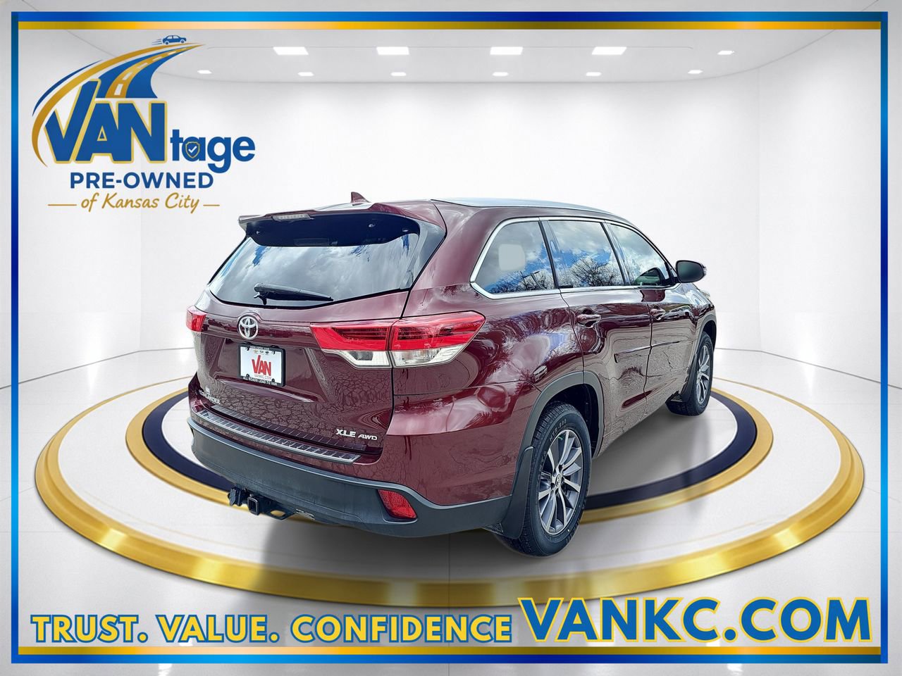 Used 2017 Toyota Highlander XLE w/ Protection Package #3 image 6