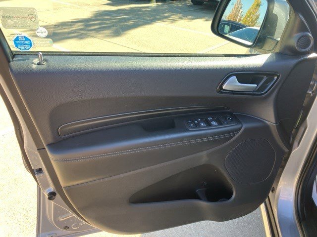 Used 2021 Dodge Durango SXT image 9
