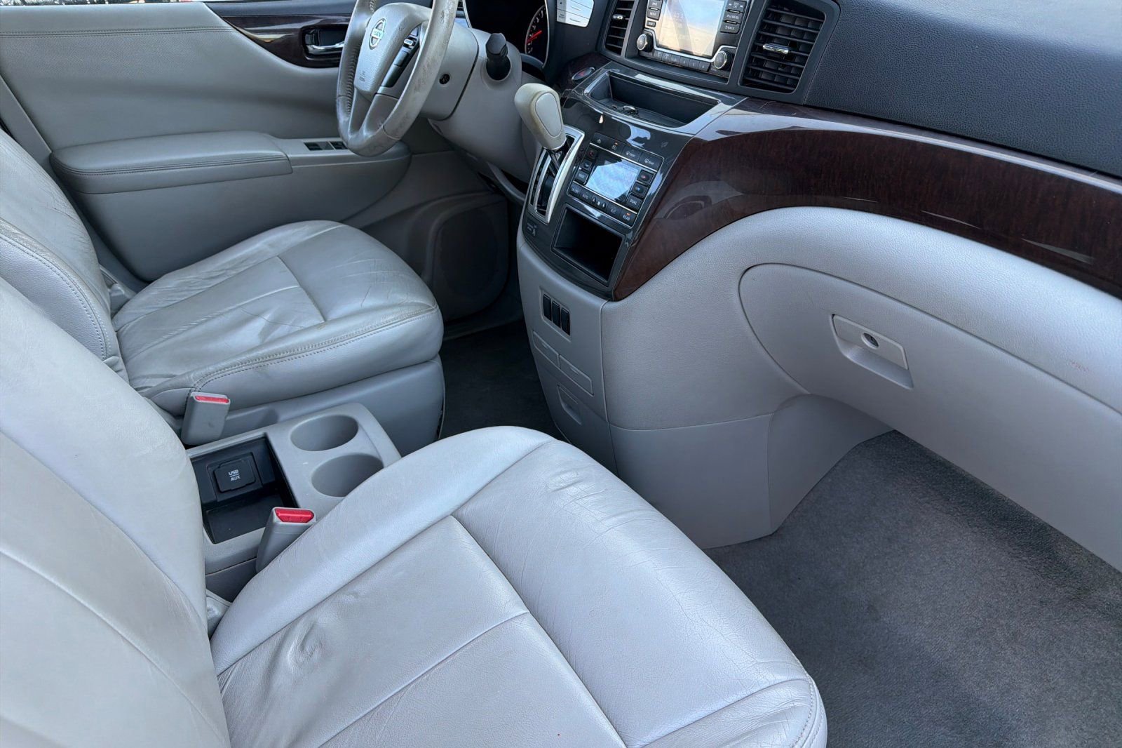 Used 2015 Nissan Quest SV image 16