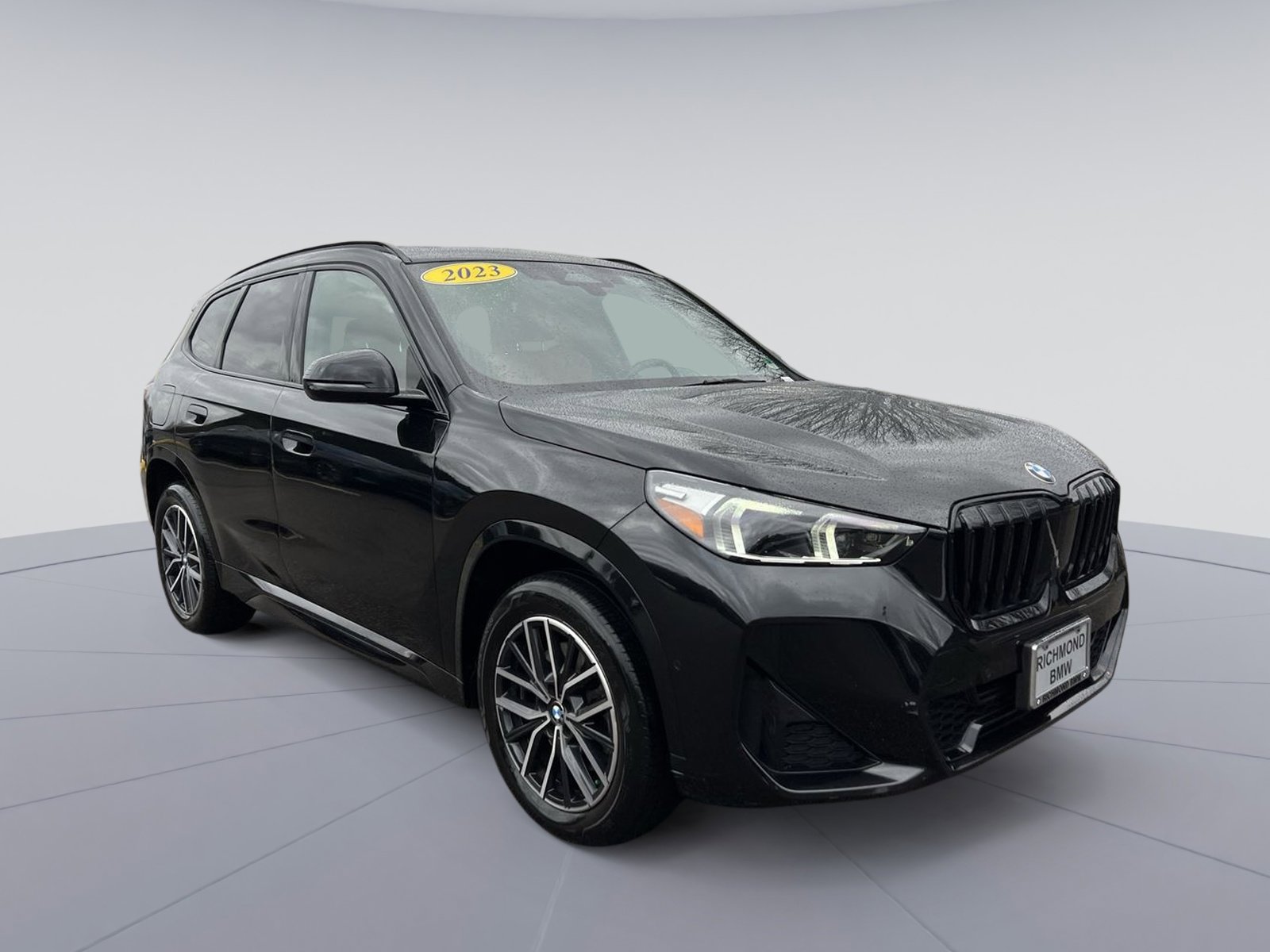 Used 2023 BMW X1 xDrive28i w/ M Sport Package image 11