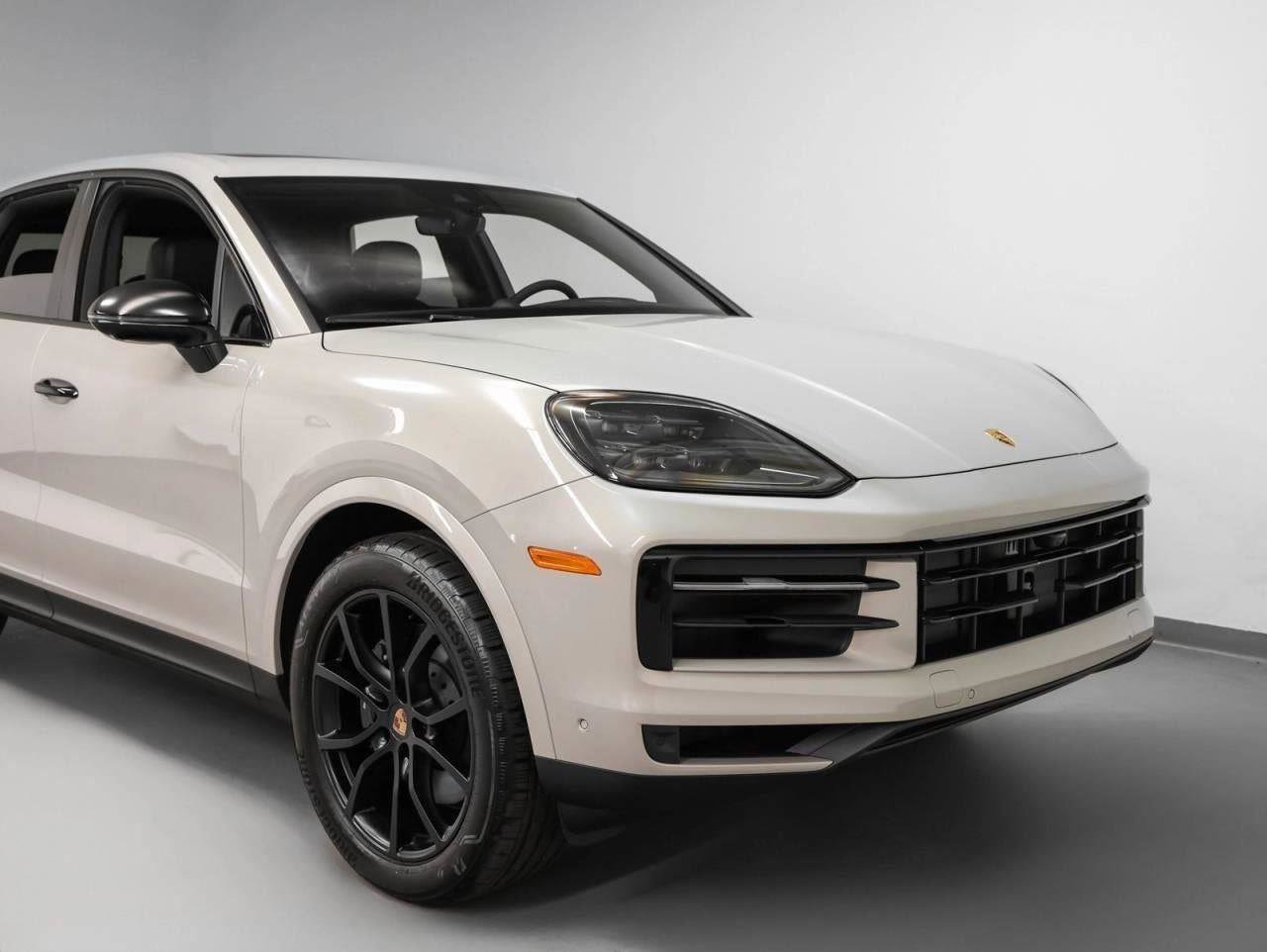New 2025 Porsche Cayenne image 91