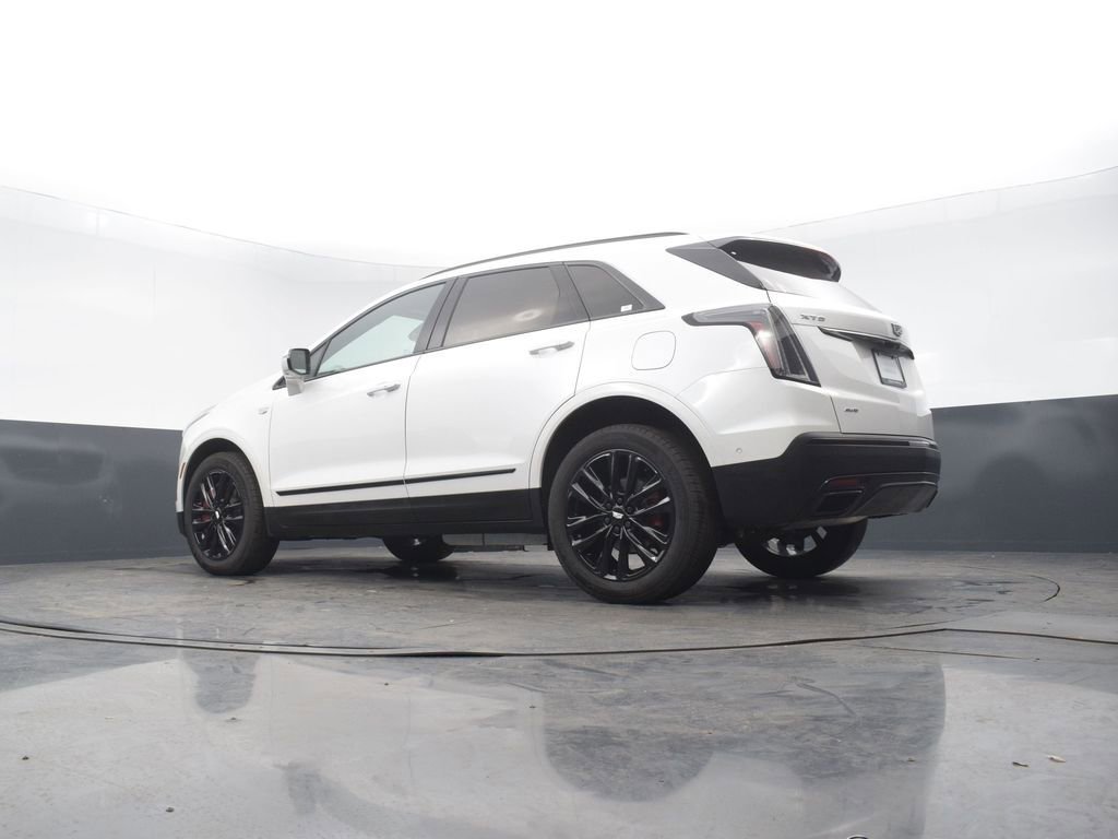 Used 2022 Cadillac XT5 Sportv w/ LPO, ONYX Package image 52