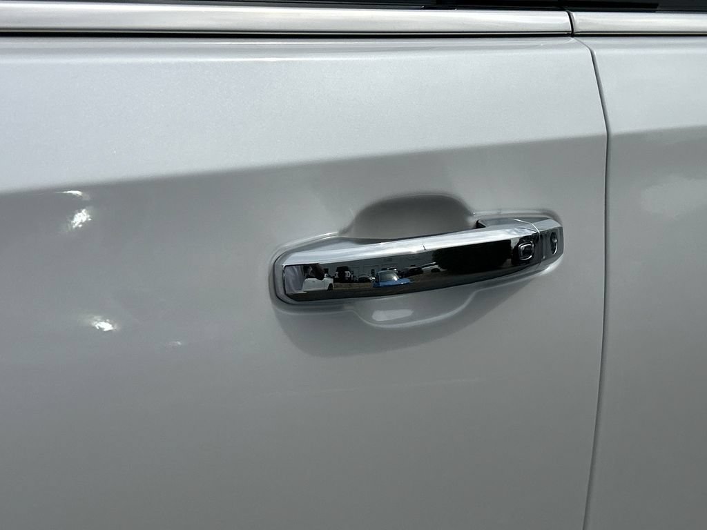 Used 2025 GMC Sierra 1500 Denali Ultimate AWD/4WD image 15