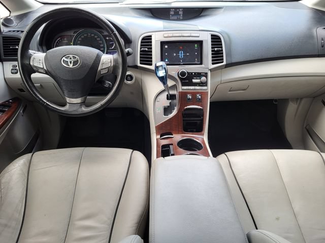 Used 2011 Toyota Venza AWD w/ Comfort Pkg image 27