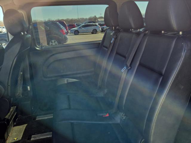 Used 2016 Mercedes-Benz Metris Passenger image 11