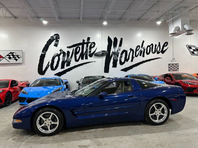 Used 2004 Chevrolet Corvette Coupe w/ Preferred Equipment Group image 28