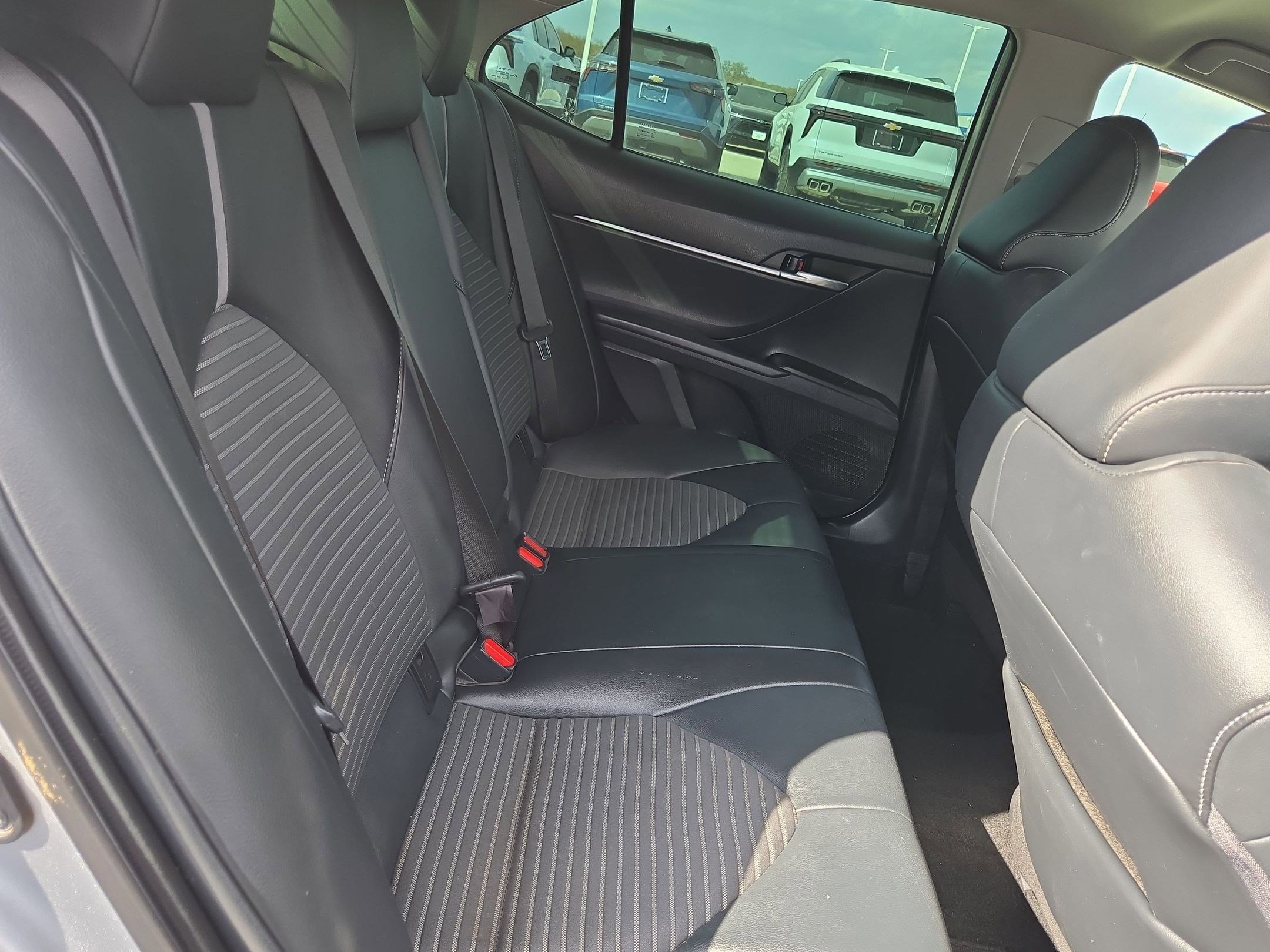 Used 2022 Toyota Camry SE image 24