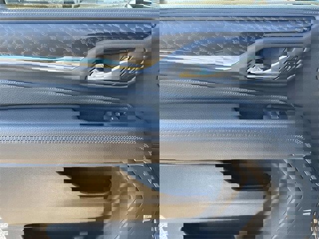 Used 2022 GMC Yukon XL Denali w/ Max Trailering Package image 19