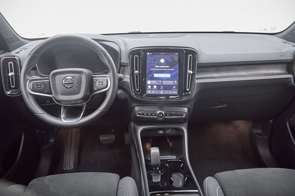 Certified 2023 Volvo C40 P8 Recharge Ultimate image 23