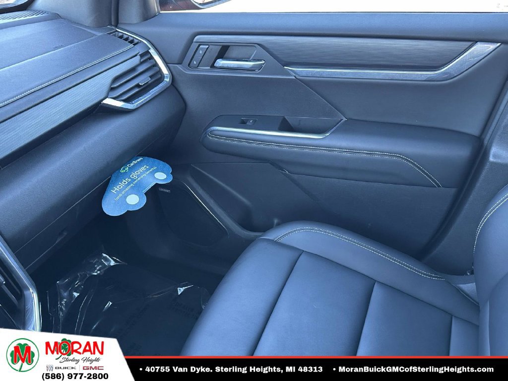 Certified 2024 GMC Acadia Elevation w/ Luxury Package FWD image 31