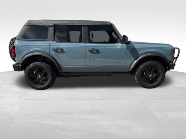 Used 2022 Ford Bronco Black Diamond image 8