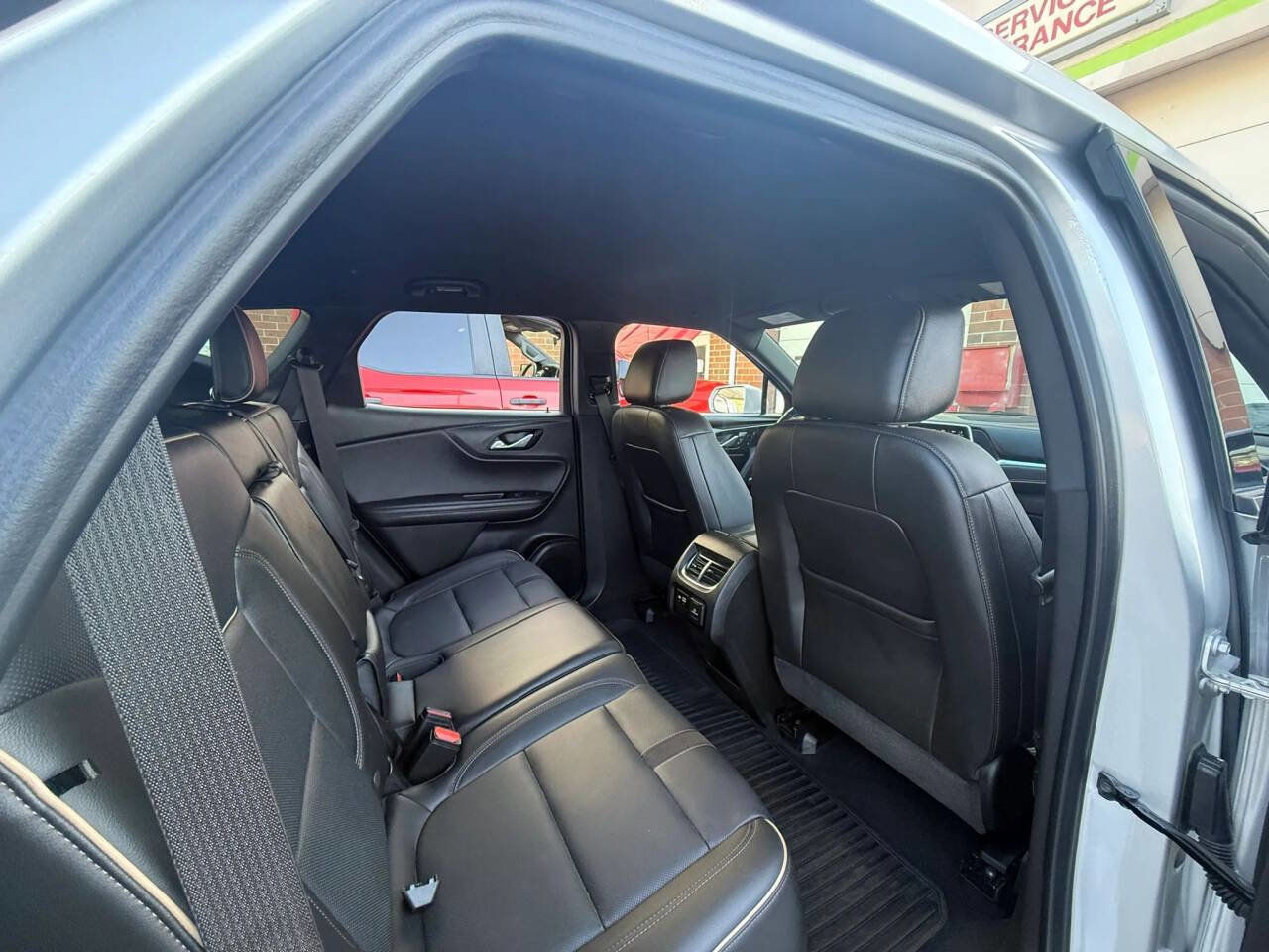 Used 2020 Chevrolet Blazer Premier AWD/4WD image 24