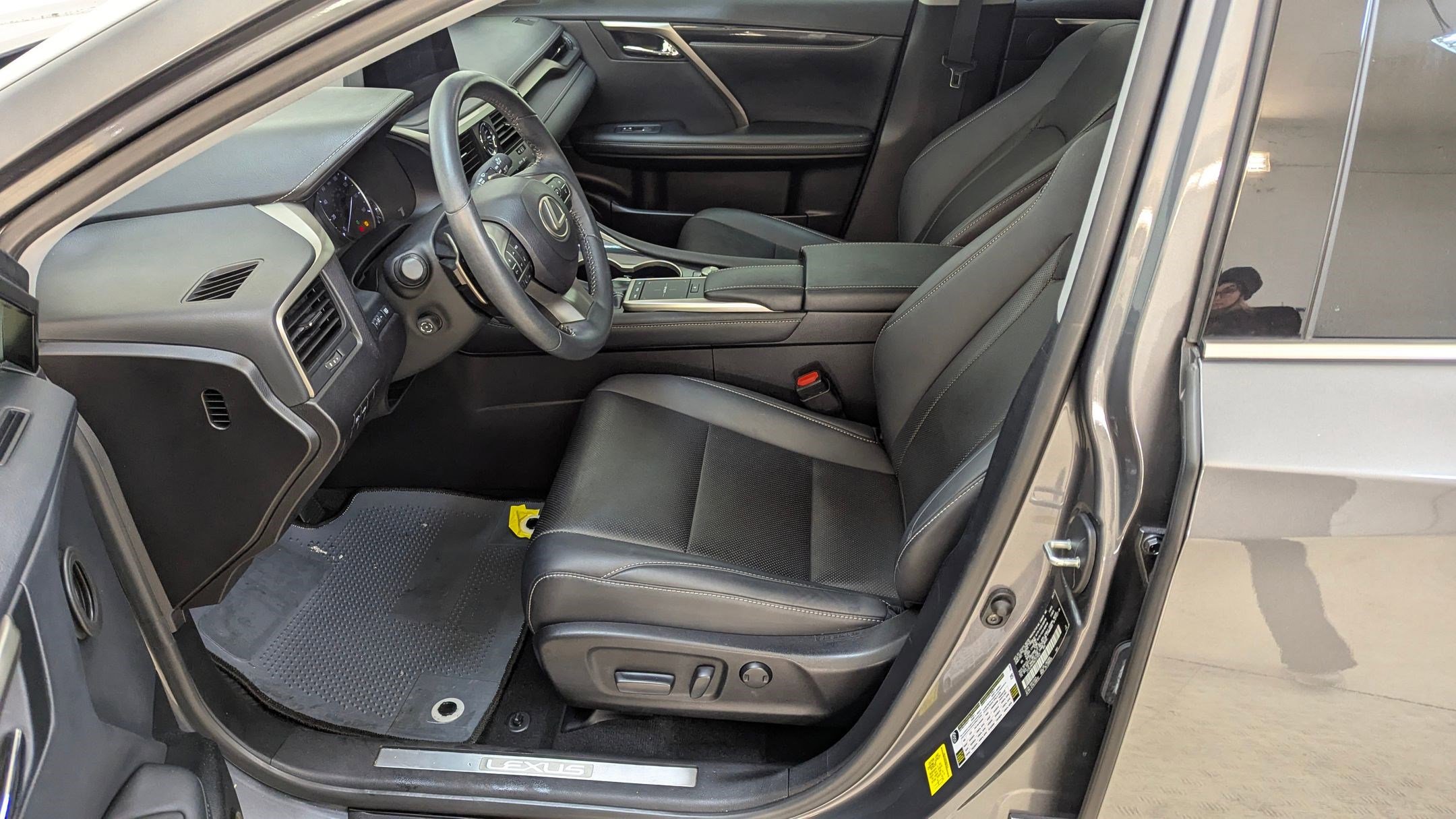 Used 2022 Lexus RX 350 FWD image 24